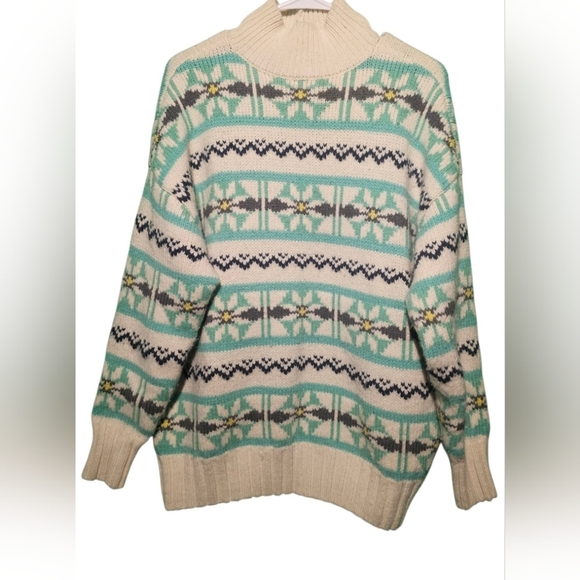 American Eagle Outfitters Multicolor Knit Sweater XS Oversized PTP 23 - Picture 3 of 5